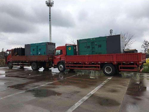 沁阳涂抹密封胶后，需要等待多长时间才能安装水冷式机油散热器密封件？