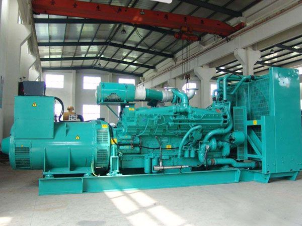 沁阳影响800KW发电机组油耗的因素有哪些？